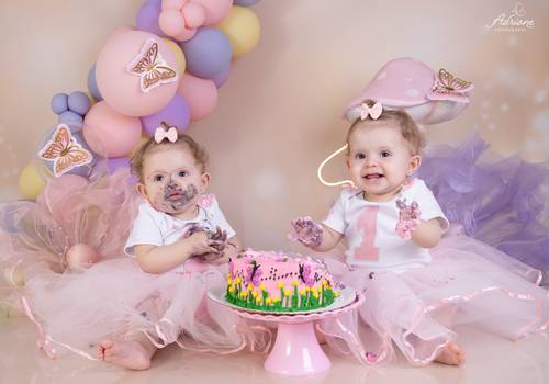 Smash the cake de Maria Eduarda e Maria Helena