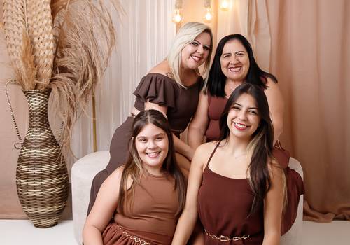 Família de Sônia, Francine, Kauany e Kamilly (Especial das Mães)