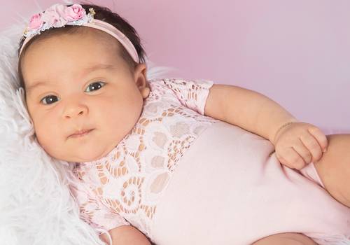 Acompanhamento de Eloá - 1 mês