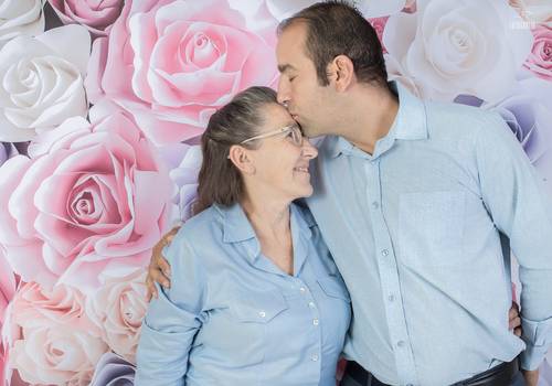 Família de Ana, Miguel, Gabriel, Sueli e Teresa (Dia das Mães)