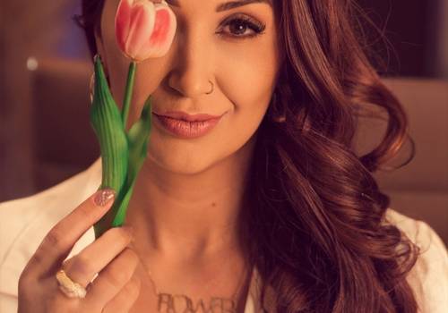 Reposicionamento de Imagem de Andréia Ferreira