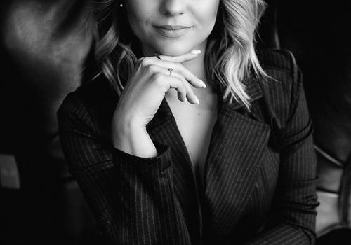 Reposicionamento de Imagem de Reposicionamento de Imagem Greice Piacini - Consultora  e Estrategista de Marcas