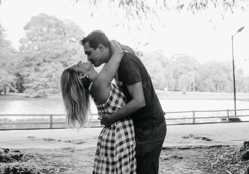 Ensaios de Ensaio Fotográfico Pré Wedding: Horto Florestal - Cris e Daniel