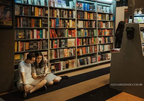 Ensaios de Ensaio Fotográfico Pré Wedding: Avenida Paulista - Mariana e Lucas