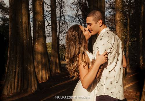 Ensaios de Ensaio Fotográfico Pré Wedding: Horto Florestal - Victória e Thiago