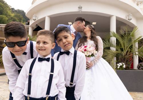 Casamentos na Igreja de Raquel e Renan
