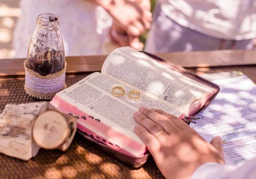 Casamentos de Mogui e Andi