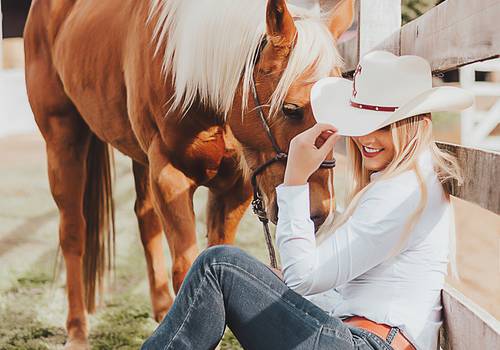 Femininos de Iris Scarpat 