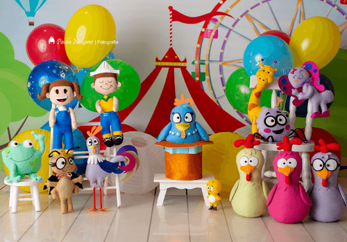 Smash the Cake de Circo da Galinha Pintadinha -  Paulinho 