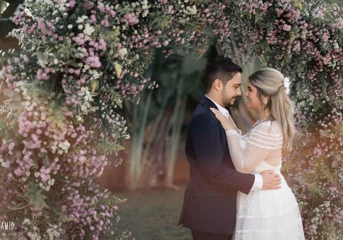 Casamentos de Bárbara e João