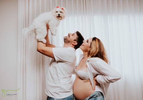 Gestante de Renata e André