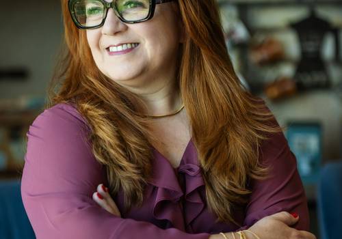 Ensaio de Ensaio corporativo para redes sociais Angélica