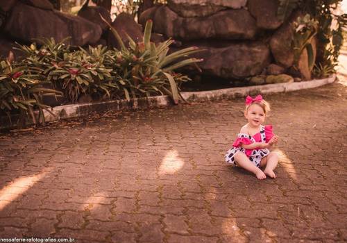 Ensaio Infantil de Antonella