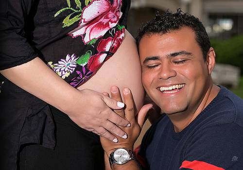 GESTANTE de ENSAIO GESTANTE | À ESPERA DE ISAC