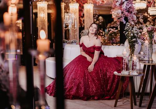 DEBUTANTE de XV Anos Giovana