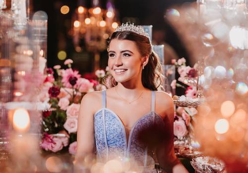 DEBUTANTE de Julia Galli - XV anos