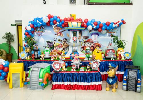 Festa de Aniversário de Festa de Aniversário do Pedro