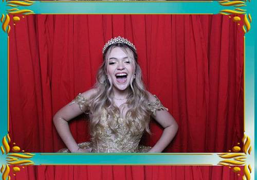 Cabine - 15 anos de Yelena 15 anos