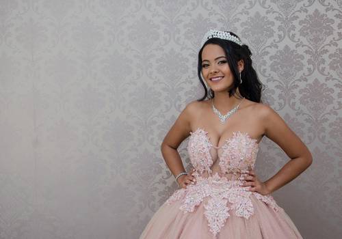 15 anos de 15 anos Núbia
