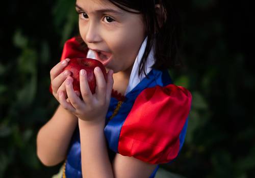 Ensaio Infantil de Ensaio Branca de Neve