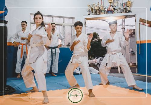 Artes Marciais de Exame de faixas - Karatê Shotokan Santiago, 07/03