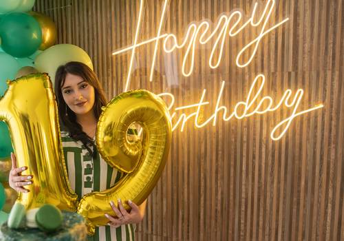 Aniversários de Celebrando Yaritsa