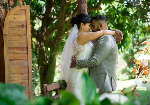 Casamentos de Sara e Christian