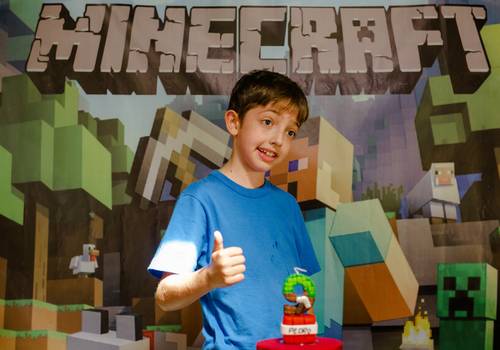 Aniversários de 9 anos Pedro Truzi