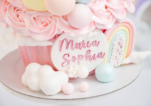 Smash the Cake de Balão com Arco Íris_Sophia