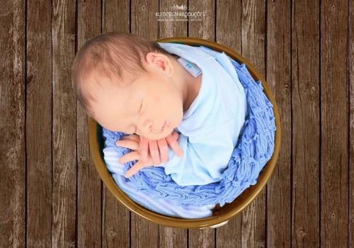 Newborn de Newborn de Victor Emanuel