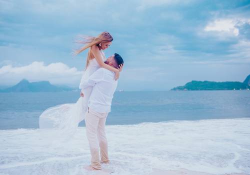Pré Wedding de Ensaio de Casal no Parque Lage e Praia do Flamengo | Camila & Matheus