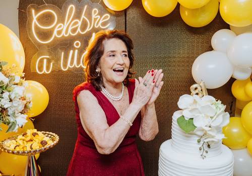 Aniversários Adultos de Aniversário de  81 anos da Srª Sandra
