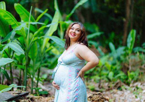 Gestante de Ensaio de Gestante no Parque Lage - RJ | Karla