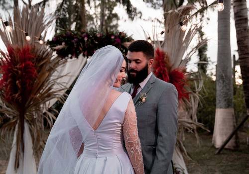 Histórias reais de Carol e Lucas