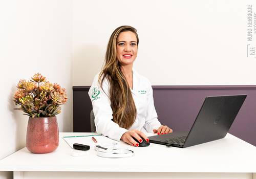 Retrato Corporativo de Mariana Dechering