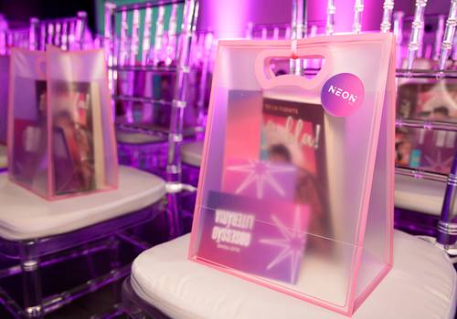 Eventos Corporativos de Lançamento do selo NEON, da Buzz Editora