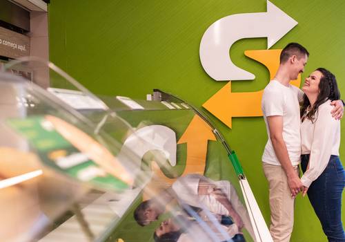 Ensaio pré casamento de Um ensaio pré casamento no Subway | Marcele e Rafael