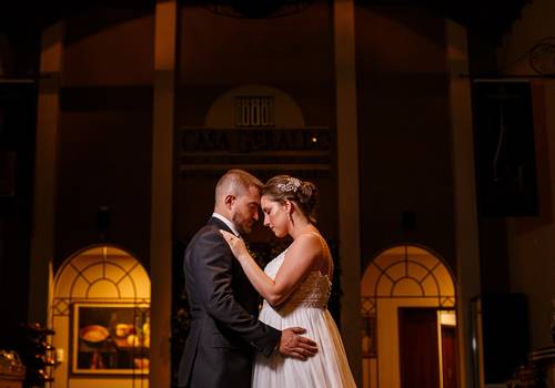 Casamentos de Isabela e Léo