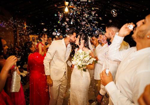 Casamentos de Vitória e Carlos