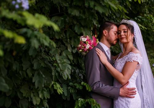 Casamentos de Raísa e Plínio