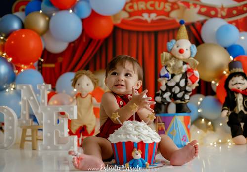 Smash the Cake de José Ravi 1 ano