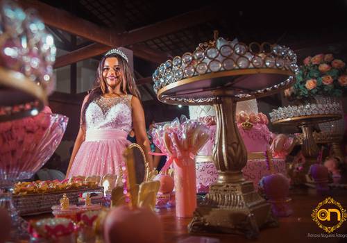 15 anos de Maria Paula