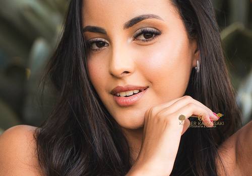 Debutante de ENSAIO JÚLIA 15 ANOS