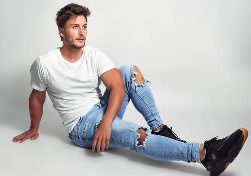 MASCULINO de Masculino Estúdio