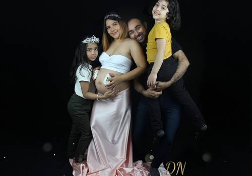 Sesiones de embarazo de Fotos familiares de Dana 