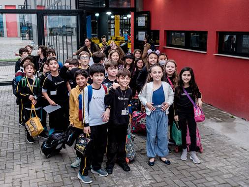 Família de 9 anos da Helena