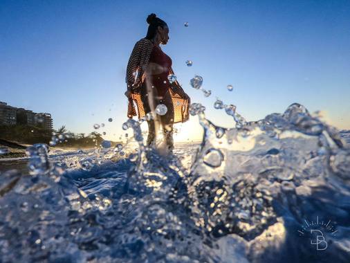 Ensaios Individuais de Ensaio Feminino Amanhecer na Praia: Thais