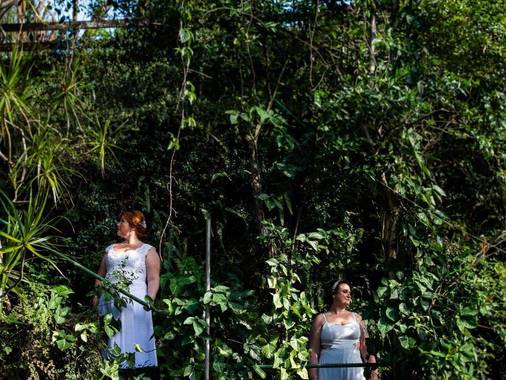 Casamentos Intimistas de Casamento Intimista Homoafetivo em Casa:  Dani e Bruna