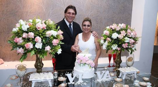 Bodas de Bodas de pérola Viviane e Valdir