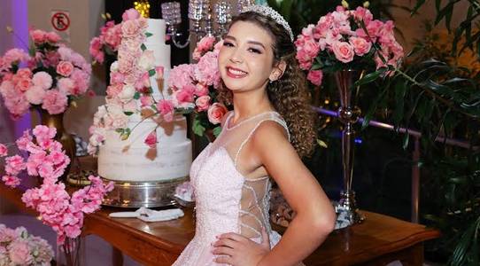 15 anos de 15 anos Victória